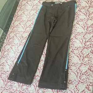 Nike women’s brown pants small petite